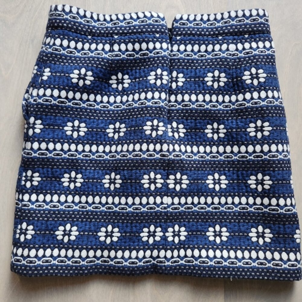 J crew sz2 embroidered‎ blue and white mini skirt boho, with pockets. - Picture 6 of 7